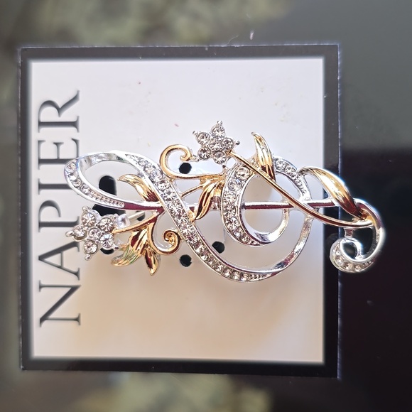 NAPIER BRAND WOMEN'S FASHION MUSIC NOTE BROOCH/PIN - Picture 3 of 13